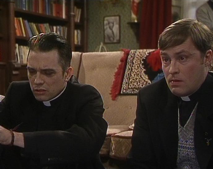 SHITE! DID YOU TELL HIM I'M HAVING DINNER HERE? 