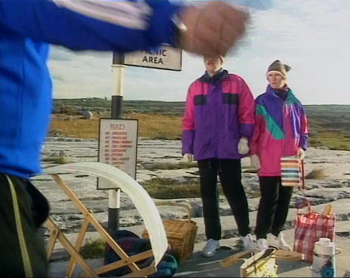 NOTHING TO SEE HERE. BACK TO THE PICNIC. 