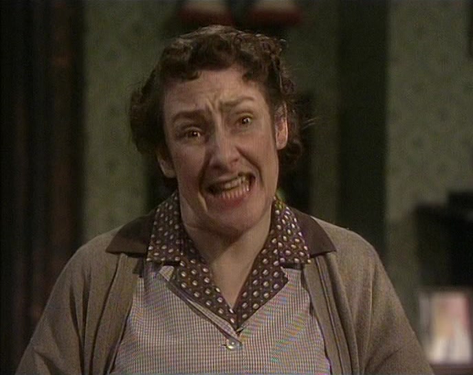 - GREAT. - I'LL EAT THEM. I LOVE EGG. 