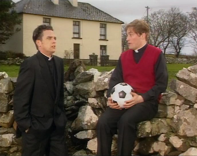 - HE'S AN AWFUL EEJIT, ISN'T HE? - YEAH! 