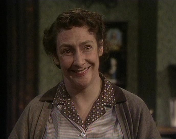 I WOULDN'T EAT AN EGG SANDWICH IF YOU PAID ME. STINKING THINGS! 