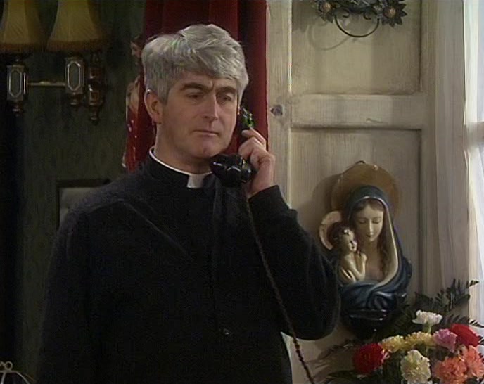 IT'S HANGING FINE. I'VE A BIT OF A PROBLEM. 