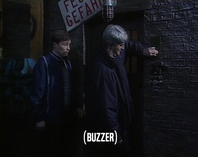 (BUZZER)  