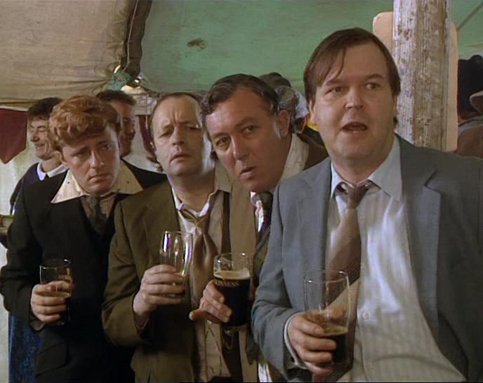 - EXCUSE ME, ARE YOU...? - (JACK) FECK OFF! 