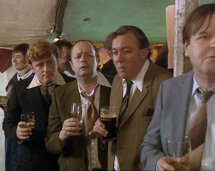 - EXCUSE ME, ARE YOU...? - (JACK) FECK OFF! 