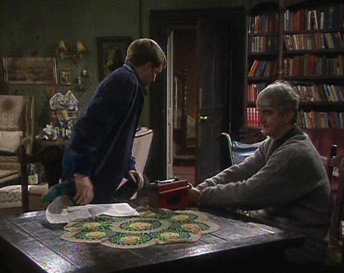 ER, WAIT A SECOND, TED. IS THAT NOT JACK THERE? 