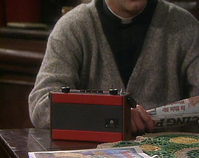 'GLORY BE TO GOD CREEPS AHEAD OF DIVORCE REFERENDUM.' 