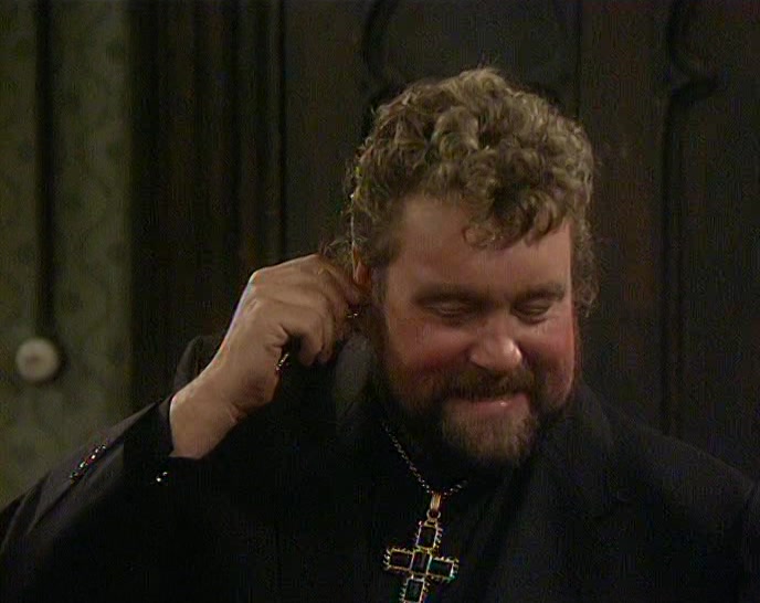- TED, I CAN SEE UP YOUR TROUSERS. - RIGHT. THAT'S IT. 
