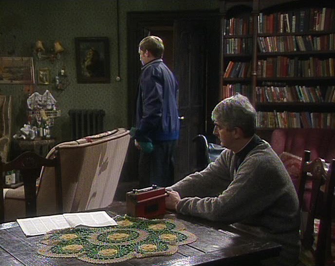 ER, WAIT A SECOND, TED. IS THAT NOT JACK THERE? 