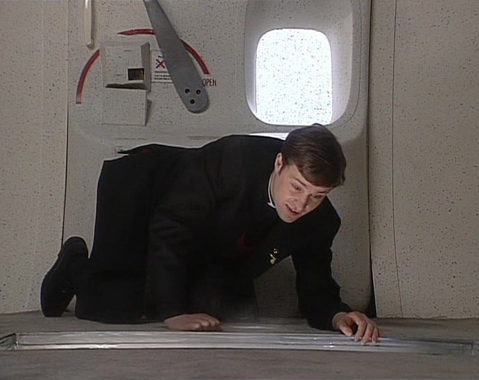 I THINK I'VE... YES! I'VE SEALED UP THE LINE! 