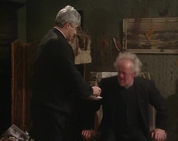- THERE YOU ARE. - RIGHT. PHOTO! PHOTO! 