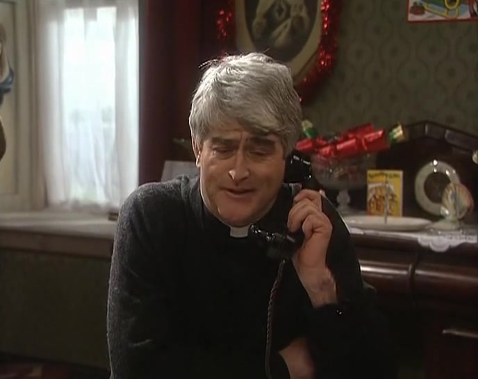 - I'M IN ROME. - WHEN ARE YOU BACK? 