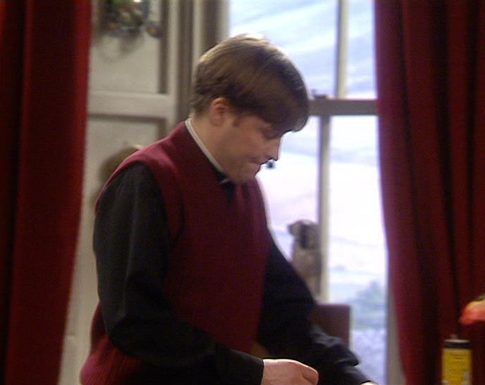 FECK IT, THIS BIG MARK'S STILL ON THE WINDOW. NEVER MIND. 