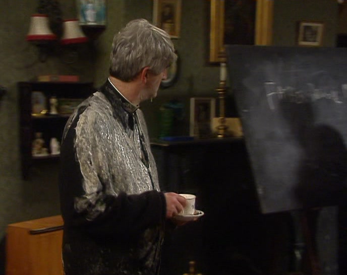 RIGHT, TED. LOOKS LIKE AN ORDINARY BLACKBOARD, DOESN'T IT? 
