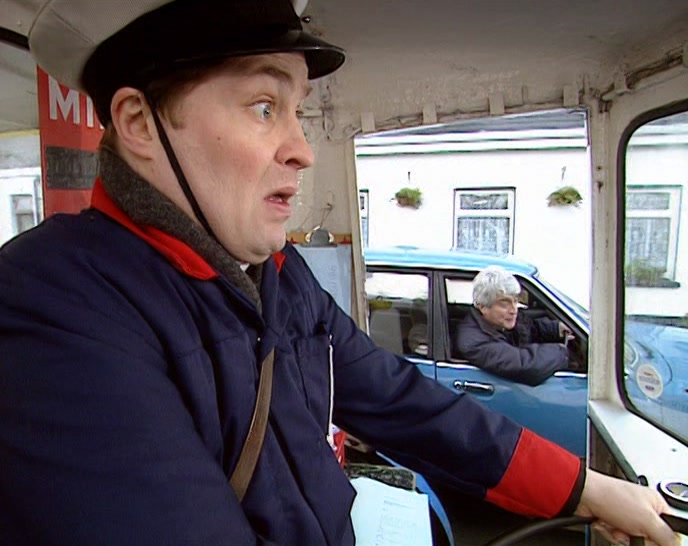 WHEN YOU GO UNDER 4MPH IT'LL EXPLODE! HAVE YOU GOT THAT?! 
