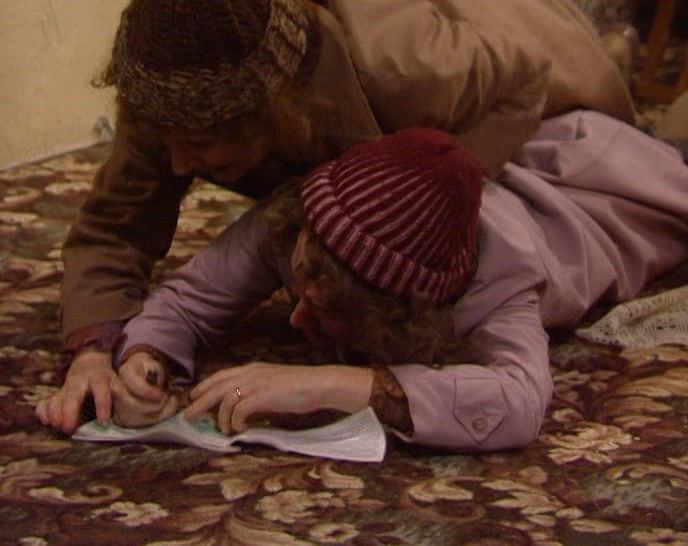 - I AM. - GIVE ME THAT CHEQUE BOOK! 