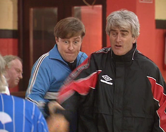 TURN AROUND! CONCENTRATE ON THE GAME!  