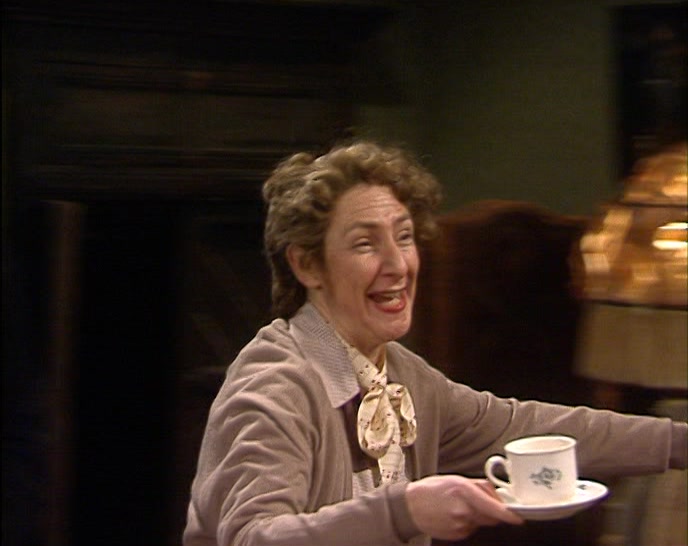 - WOULD YOU LIKE A CUP OF TEA? - NO, WE'D RATHER DIE OF THIRST. 
