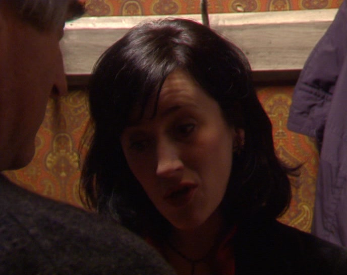 THERE'S A NEW PART IN THE SHOW - WE GET AN AUDIENCE MEMBER TO DO A QUIZ. 