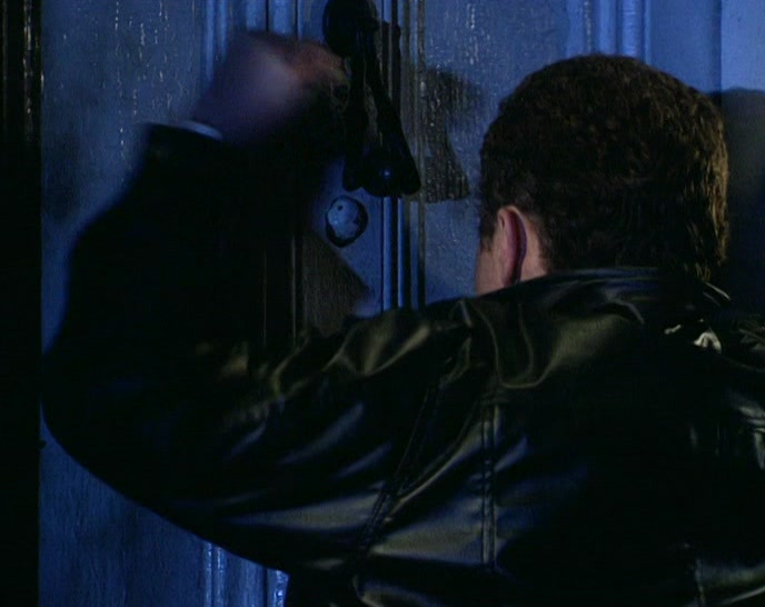 LET ME IN! LET ME IN! (SCREAMING)  