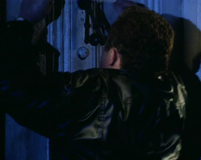 LET ME IN! LET ME IN! (SCREAMING)  
