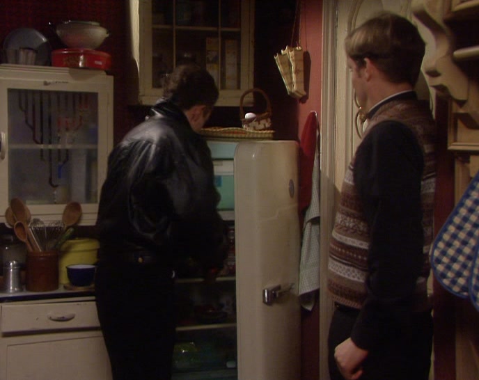 I'M EOIN MCLOVE. I CAN DO WHAT I LIKE. 