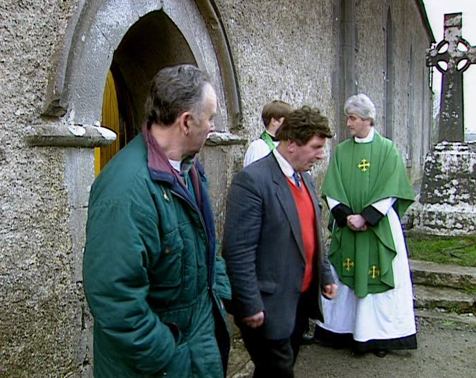 - I'M GOING AGAIN THIS WEEKEND. - BRILLIANT! 
