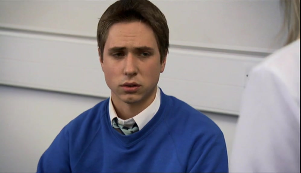 - DO YOU WEAR AFTERSHAVE NOW? - IT'S JUST LYNX. 