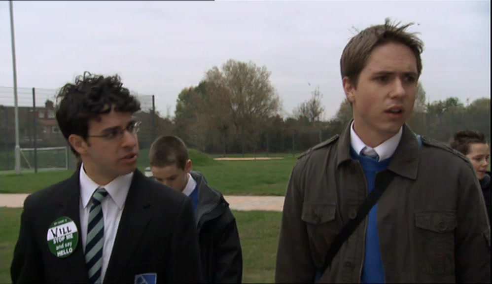 - SHE'D BE RIGHT. - SHE MIGHT NOT GET SERVED. 