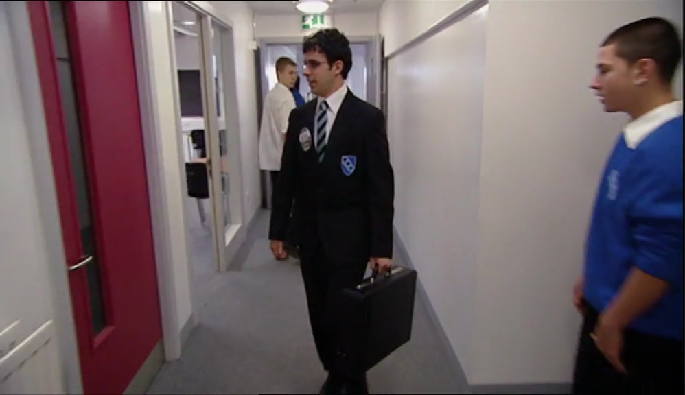 THAT BRIEFCASE MAKES ME WANNA PUNCH YOU.
  