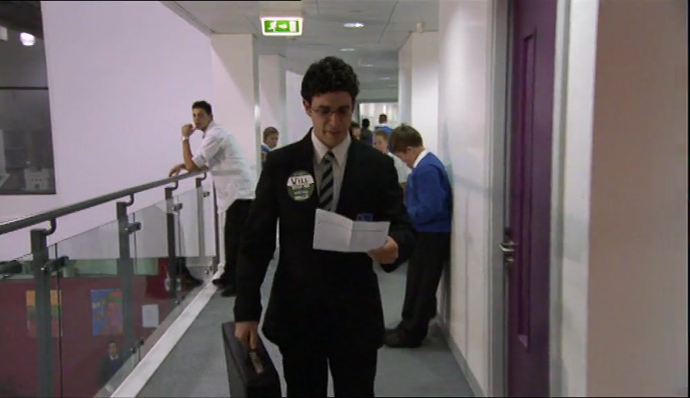 - YOU MUST BE WHAT, YEAR EIGHT? - I'M WILL AND I'VE GOT A SPACKER BADGE! 