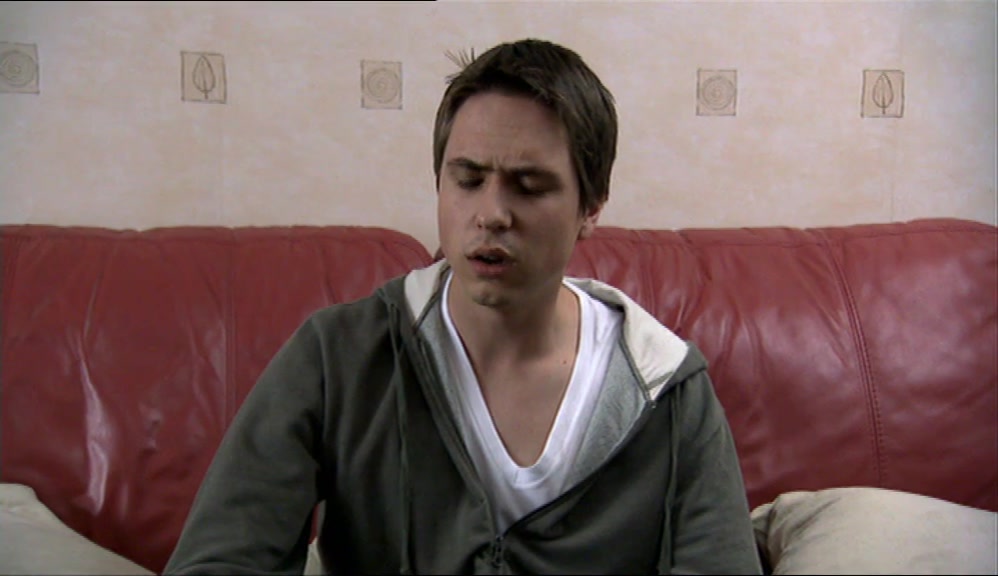 - IF THAT'S THE WAY YOU FEEL. - YEAH, WHY NOT MENTION IT? 