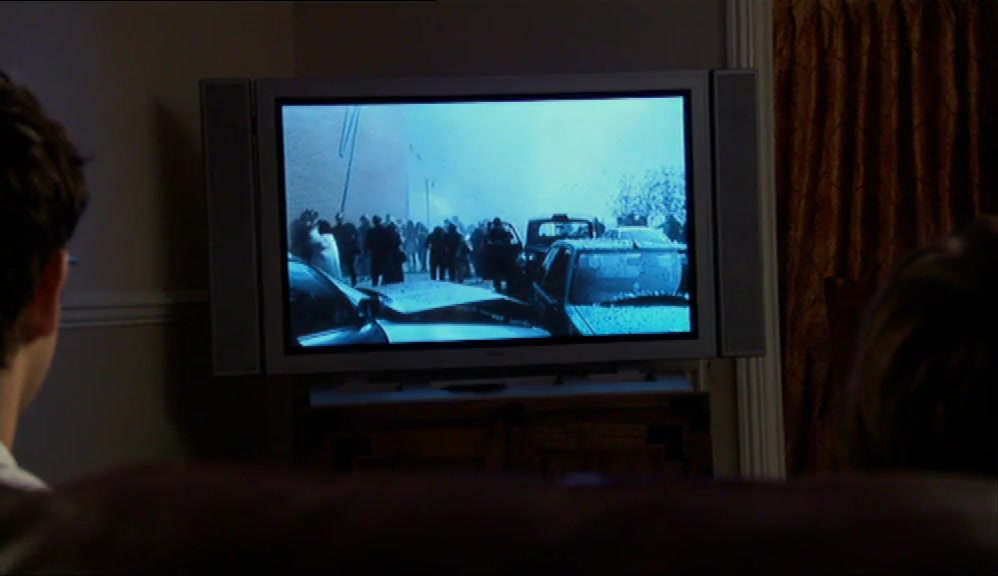 - WHAT ARE YOU WATCHING? - DON'T KNOW. 