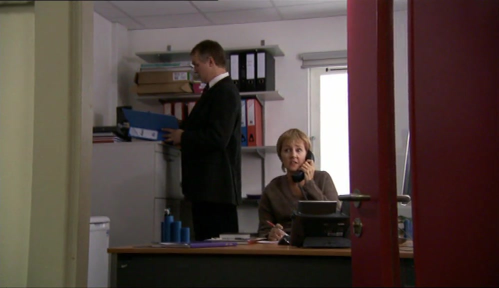 - I'LL PASS HIM OVER. - NO, THERE'S REALLY NO NEED. 