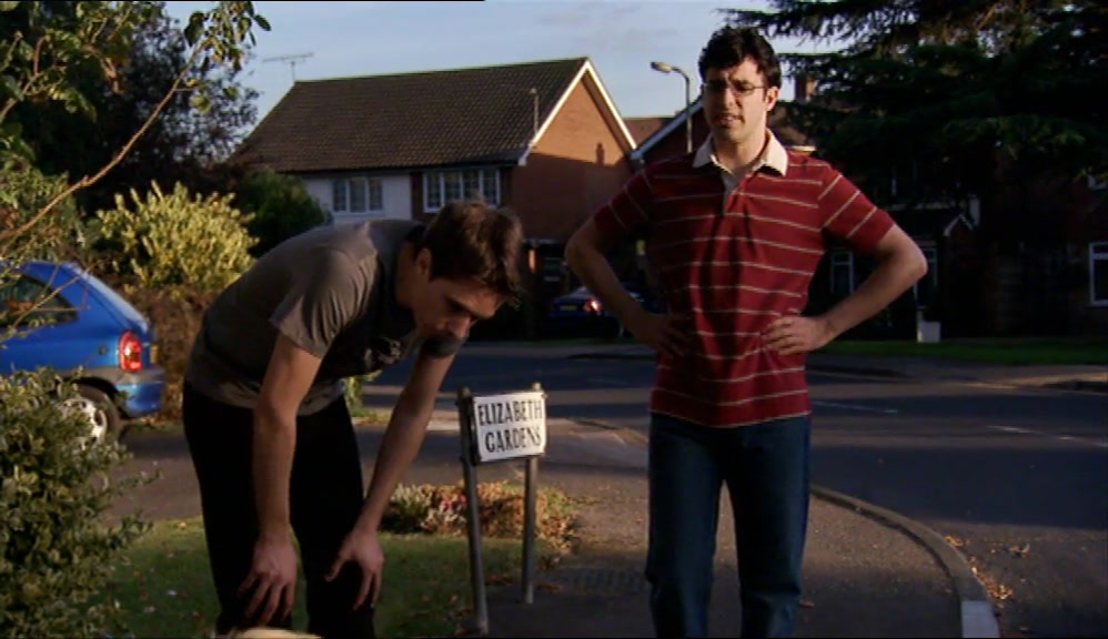 - DID IT HIT HER IN THE FACE THEN? - BINGO! 
