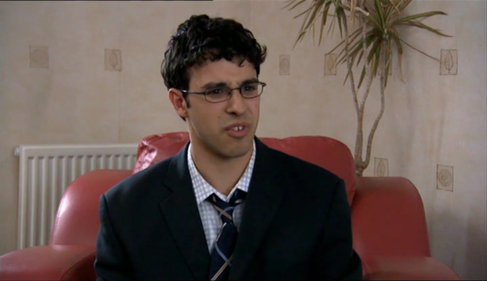 - I DON'T BROWN-NOSE ANYONE! - YOU DO A BIT. 
