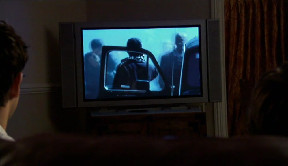 - I THINK THERE'S BEEN A BIG BOMB. - REALLY? 