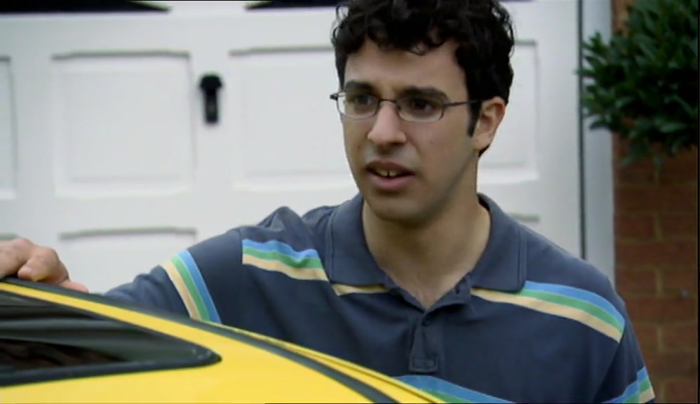 - IS THAT A TAPE DECK? - CHECK OUT THE BENDERMOBILE! 