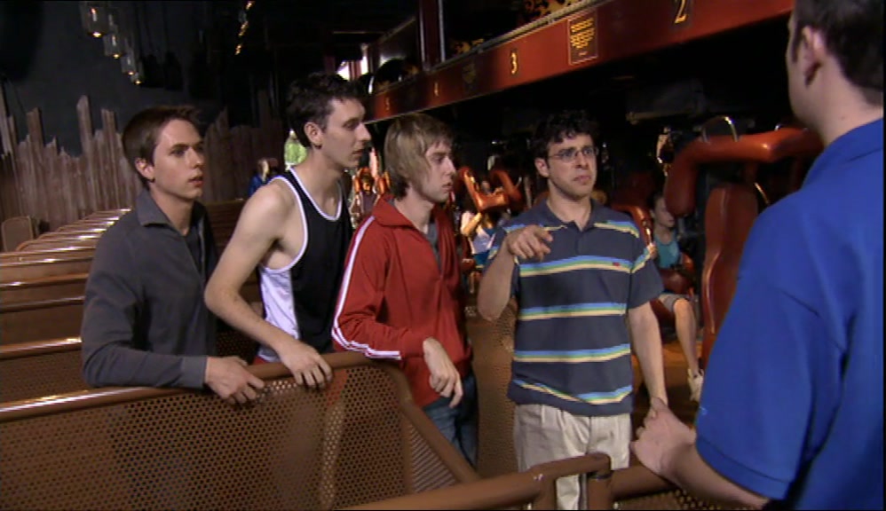 WHY ARE THERE NOW 3 PEOPLE AT THE FRONT? 