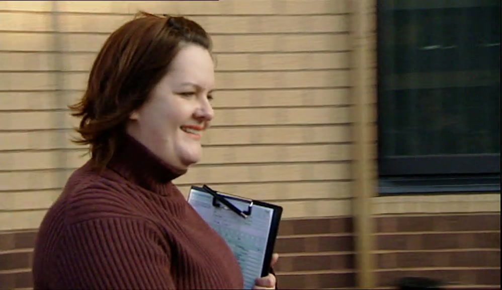 I'M TRACY, YOUR EXAMINER FOR TODAY'S TEST. 