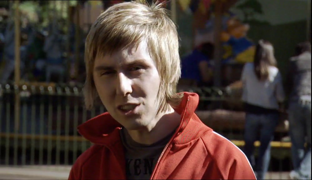 - HE'S GONE MENTAL. - POOR FUCKER. 