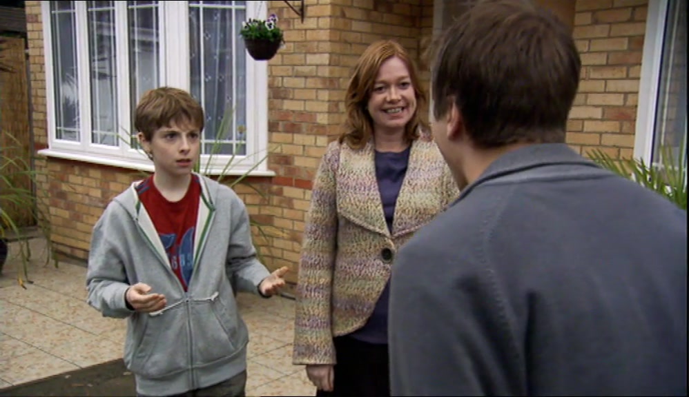 - I DIDN'T SHAKE ON IT. - A BET'S A BET! UNLUCKY! 