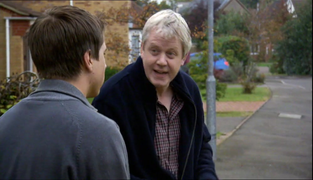 - I DON'T WANT IT. - COME ON, IT'S A SPECIAL EDITION. 