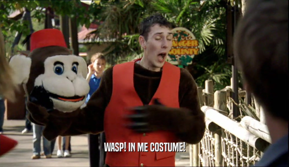 WASP! IN ME COSTUME!  