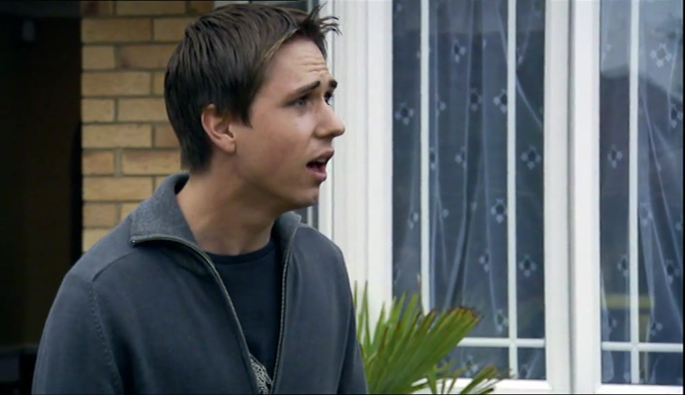 - I CAN'T GO TO SCHOOL IN IT! - WELL, IF I WAS A GIRL, 