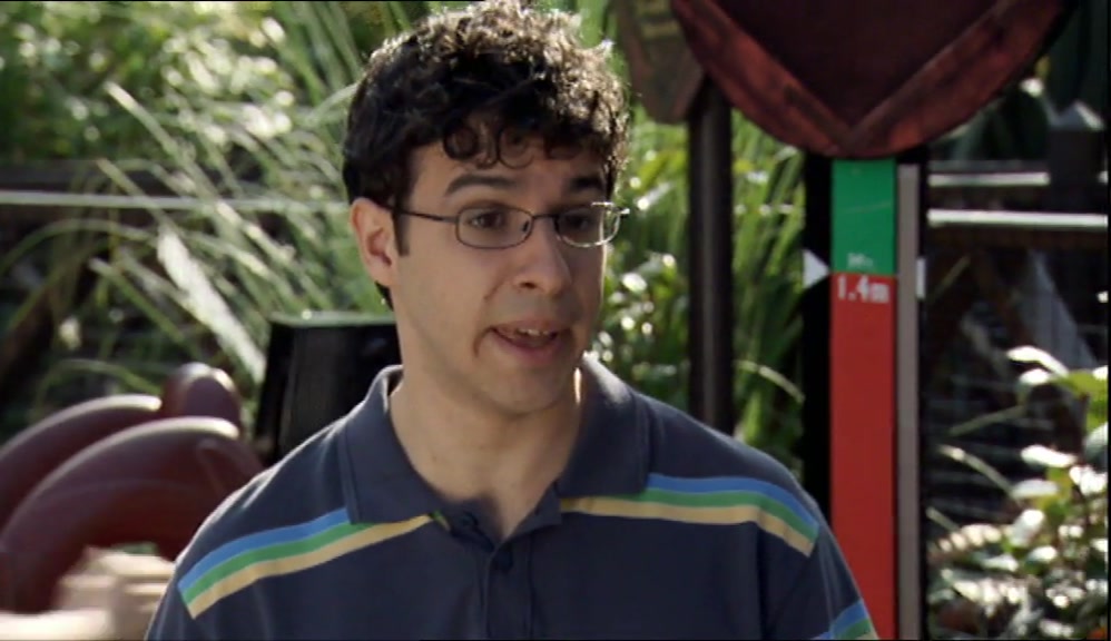 - YOU SOUND LIKE YOU'RE 40. - WELL, I'M QUEUING. 