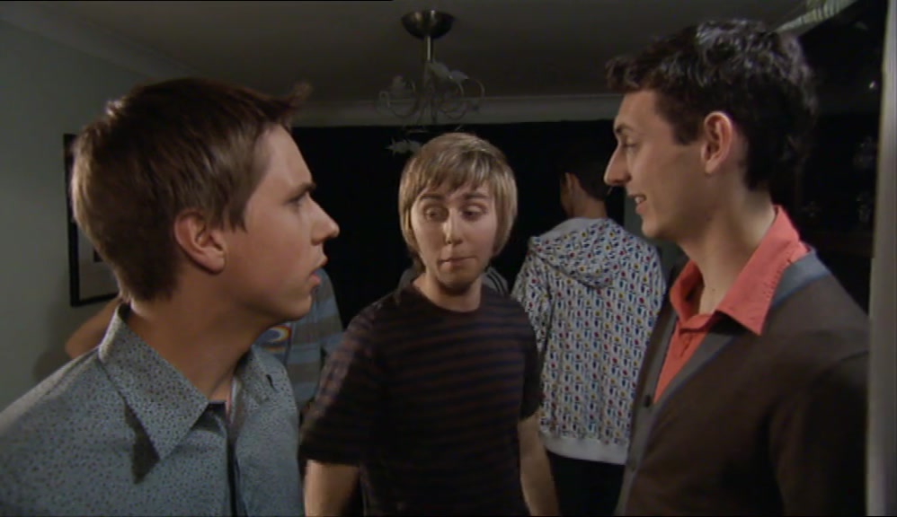 WHERE'S THAT MUPPET WITH OUR DRINKS?  