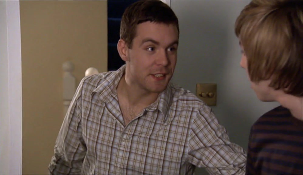 - JAY, I'M OFF, MATE. SEE YOU SOON. - ALL RIGHT THEN, MATE. 