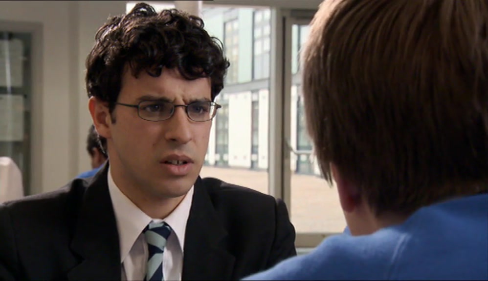- WHAT? - IT'S OBVIOUS. EVERYONE CAN SEE IT. 