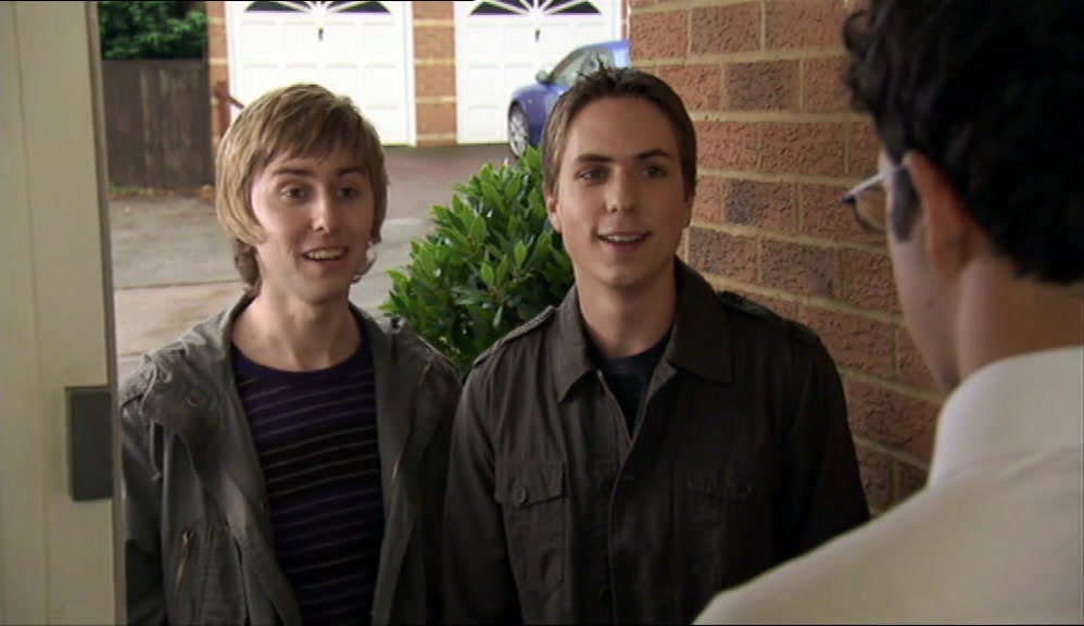 THE THREE OF THEM ARE SITTING THERE AROUND A BARGAIN BUCKET. 